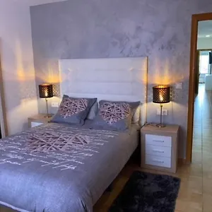 https://piso-centrico-con-parking-a-20min-de-barcelona.catalonia-hotels.com